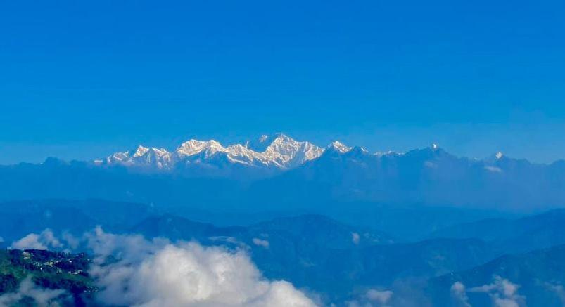 Ridges And Beyond Darjeeling (West Bengal)