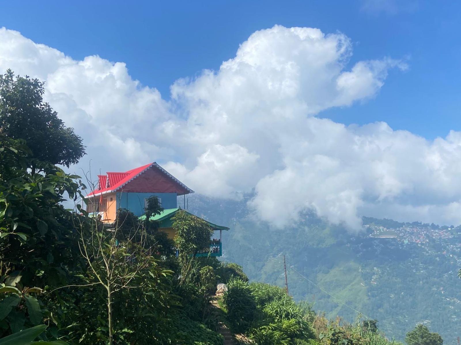 Ridges And Beyond Homestay