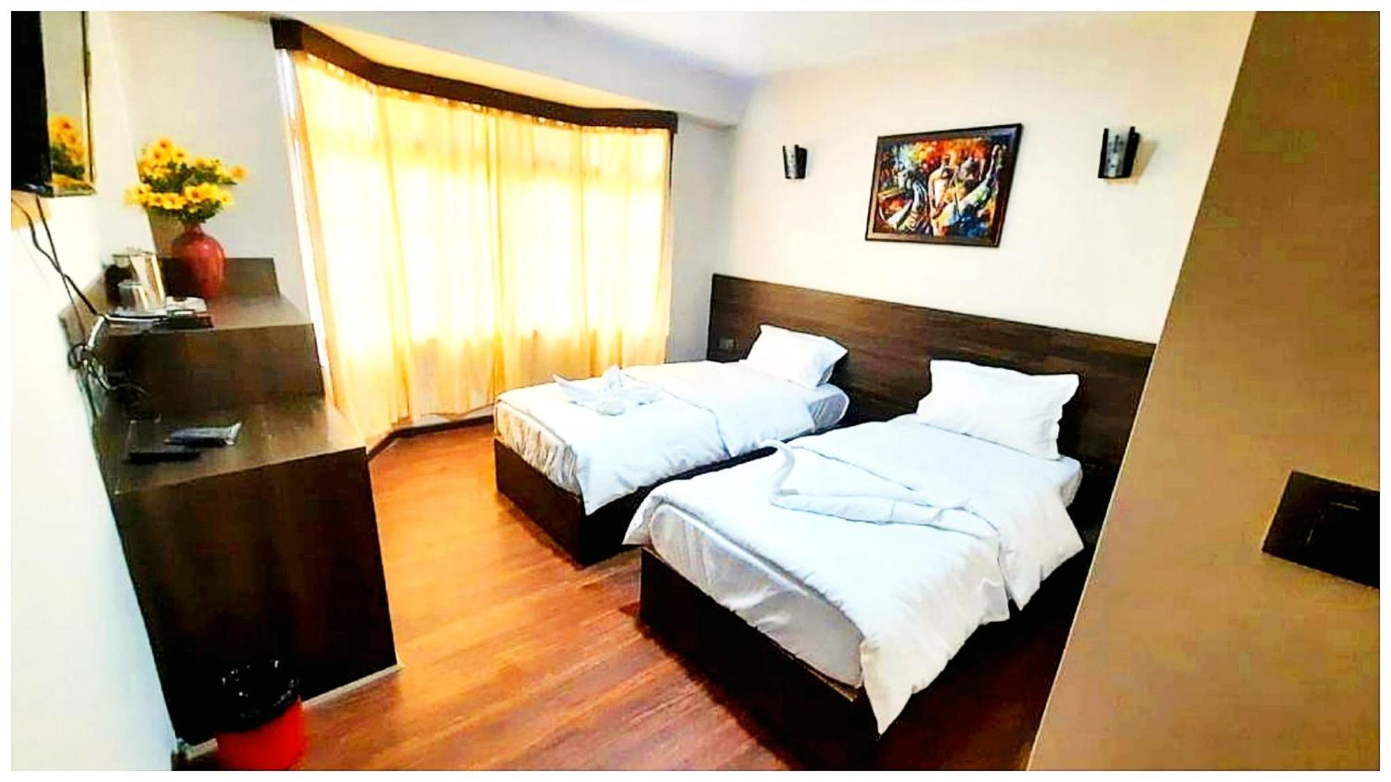 Hotel A Premium Olive Branch Darjeeling Near Gurudwara - In Darjeelig
