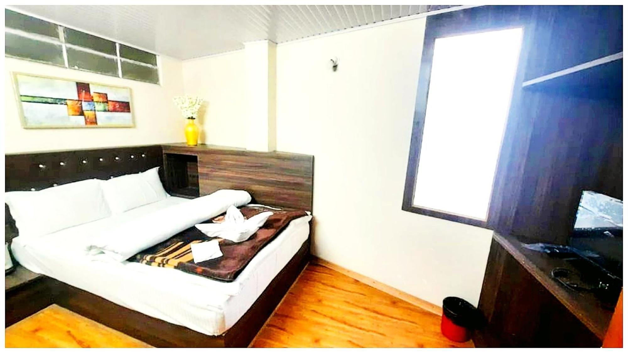 A Premium Olive Branch Darjeeling Near Gurudwara - In Darjeelig Hotel 3*