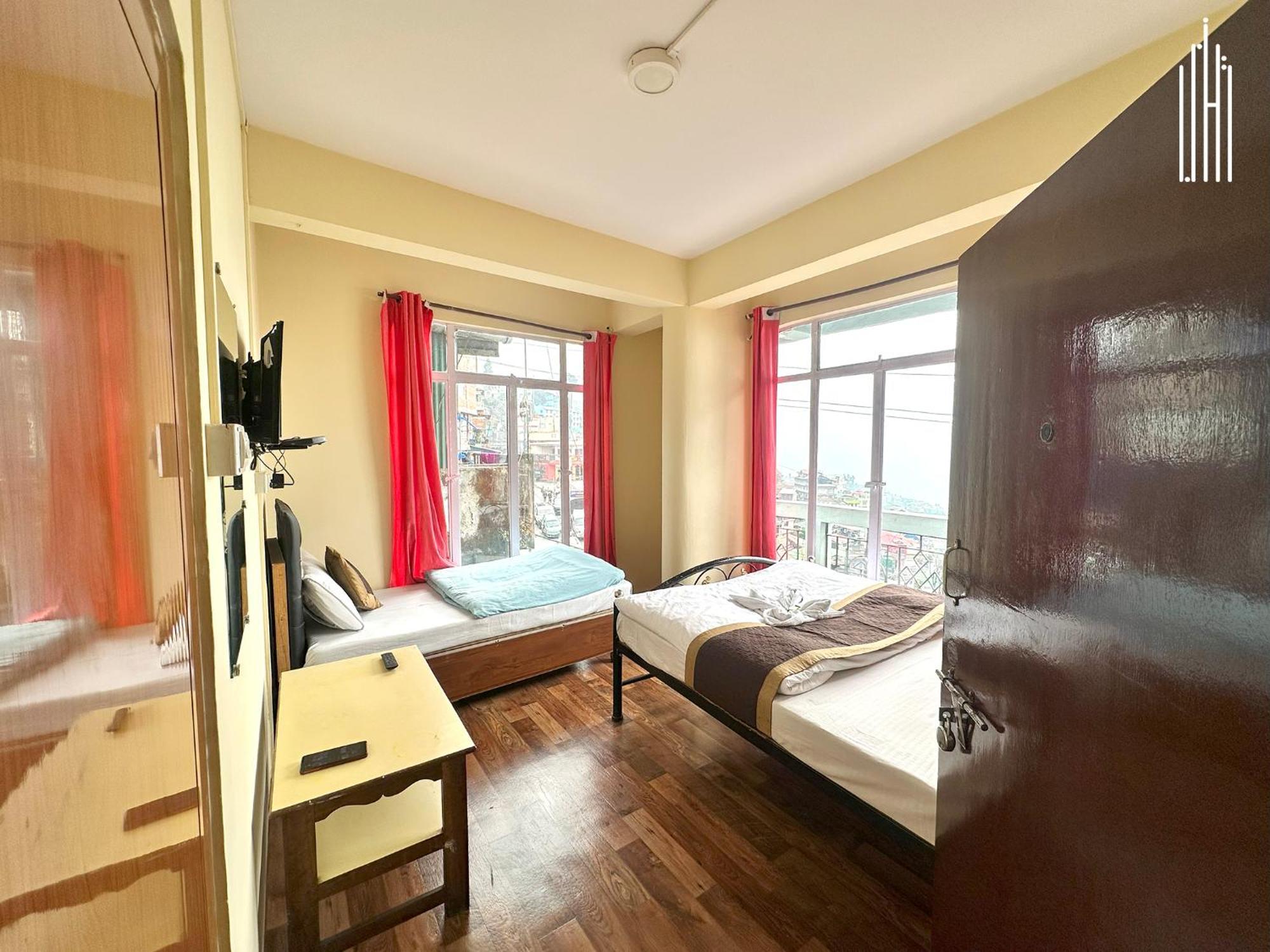 Vstm Luk Hotel