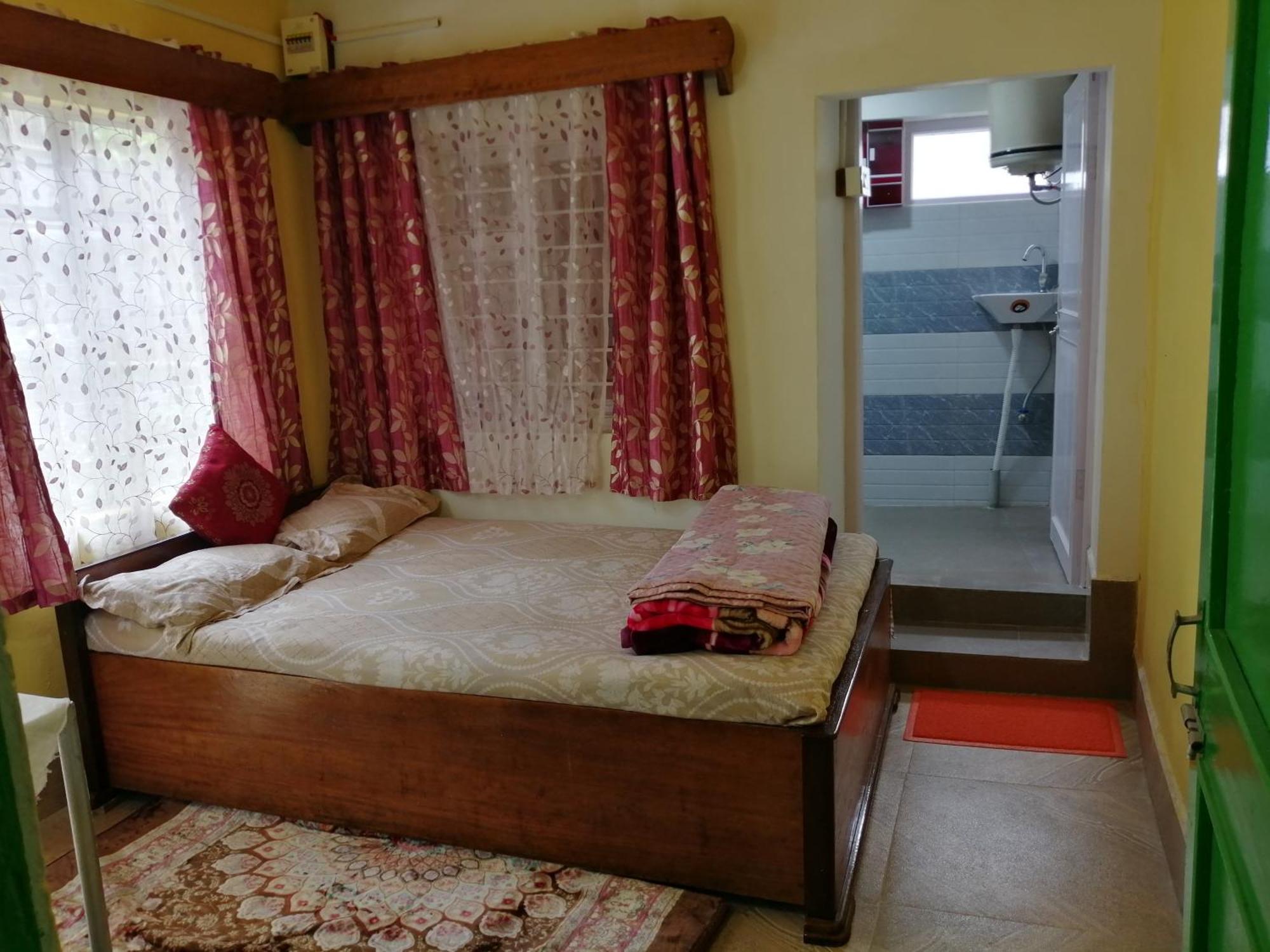 Deepahomestay Gairi Gown Apartment Darjeeling (West Bengal)