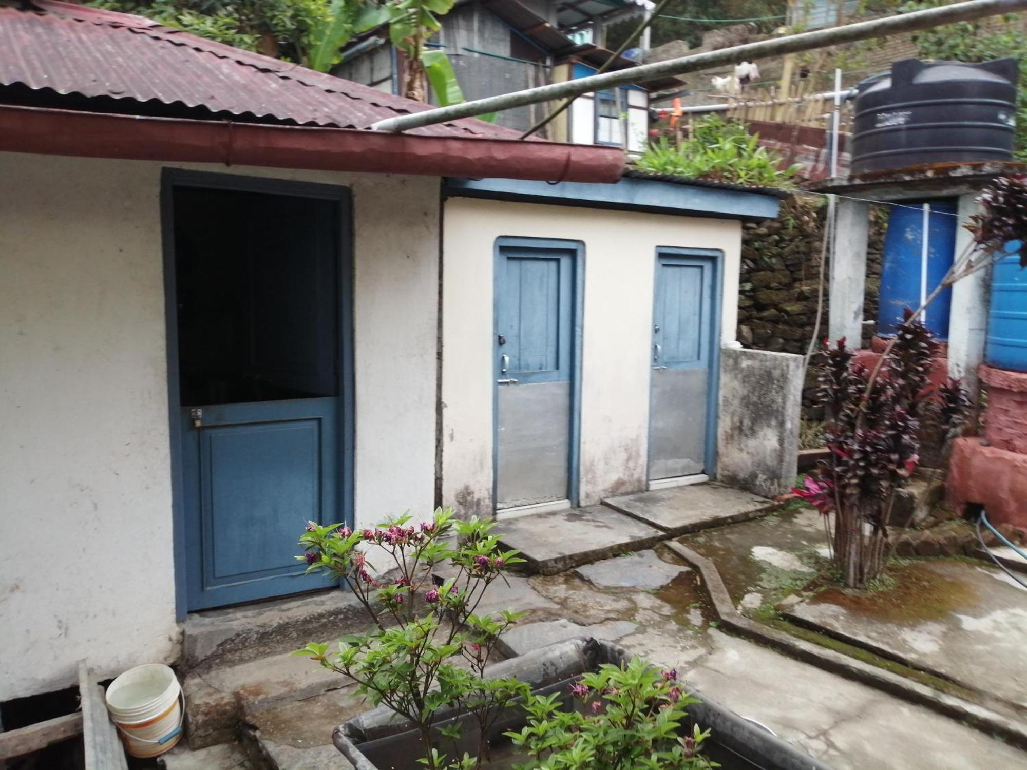 Deepahomestay Gairi Gown Darjeeling (West Bengal)