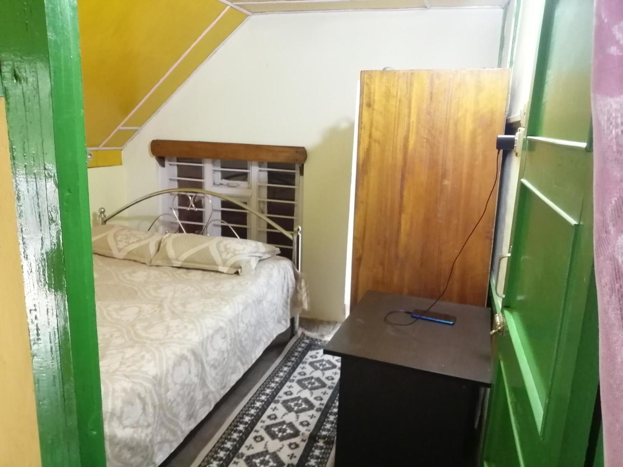 Deepahomestay Gairi Gown Apartment