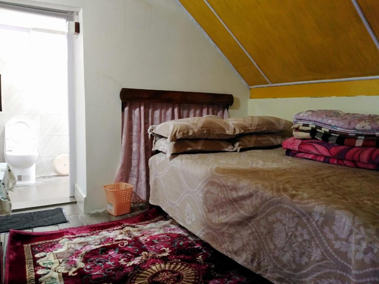 Deepahomestsy Apartment Darjeeling (West Bengal)