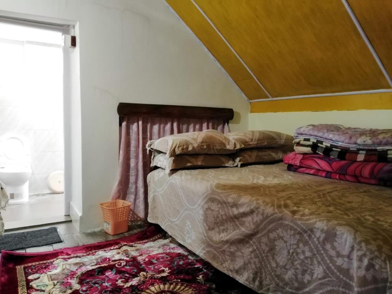 Deepahomestsy * Darjeeling (West Bengal)