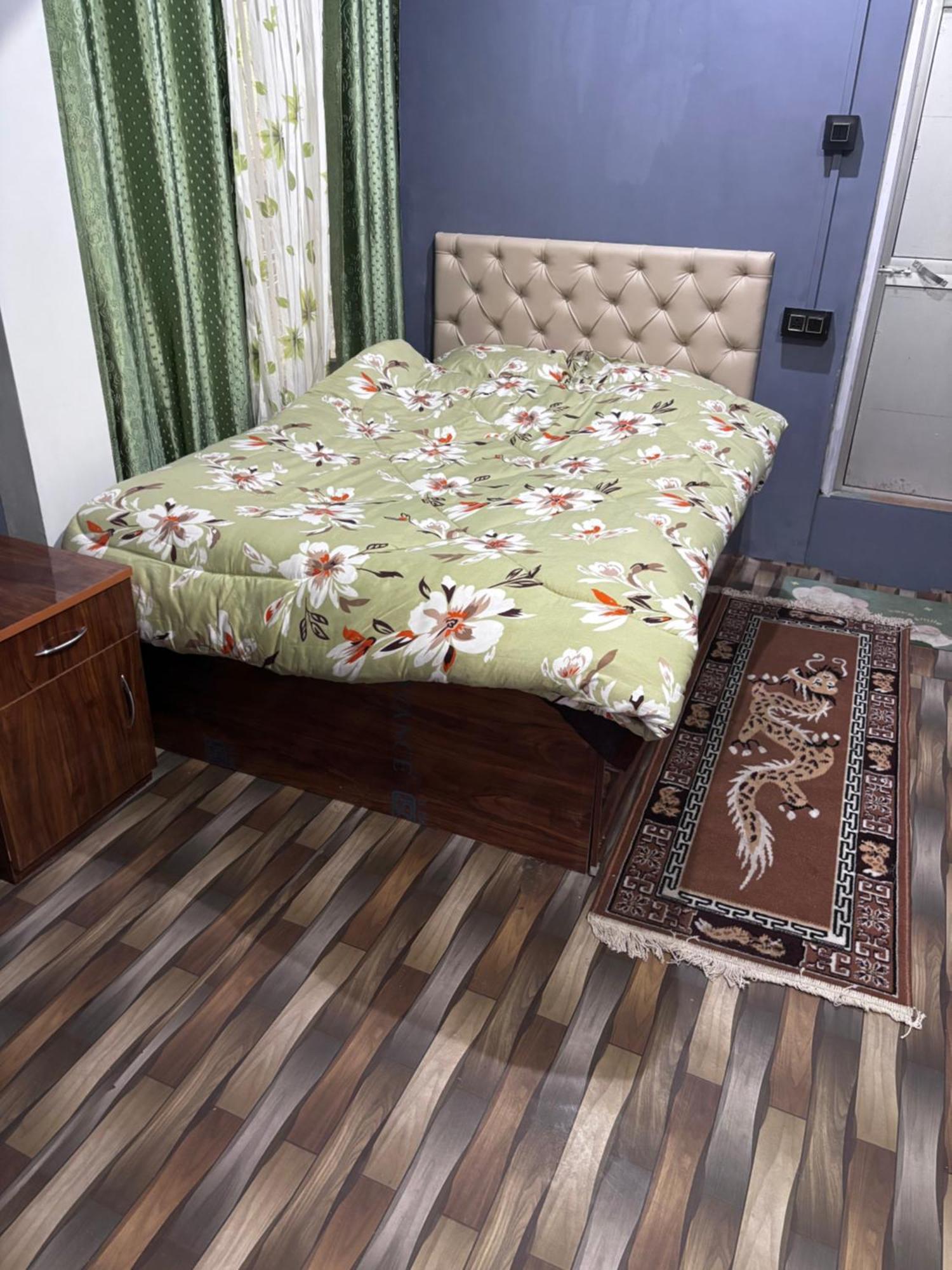 Snug Homestay