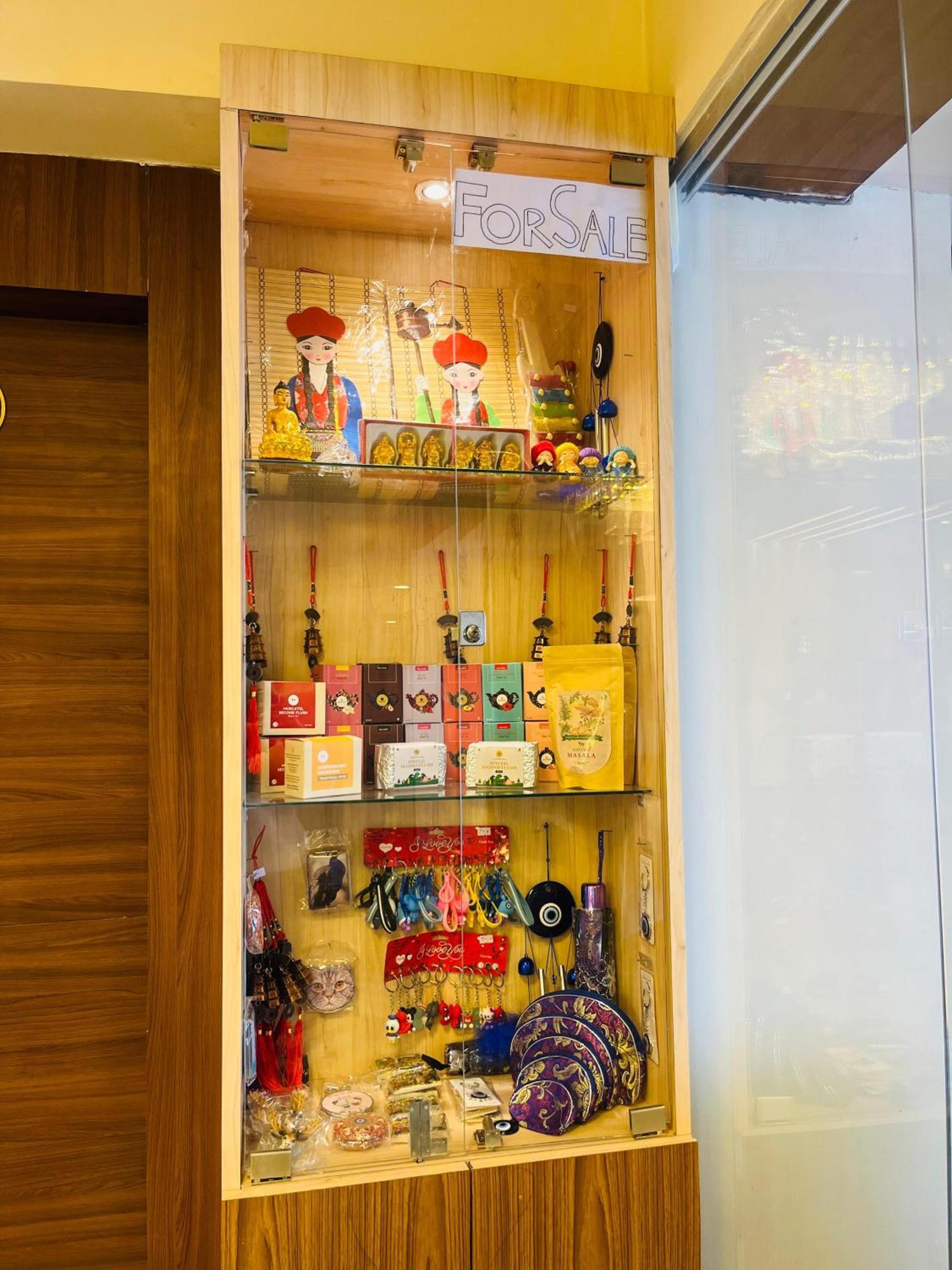 Hotel Broadway Boutique Mall Road Darjeeling - A Premium Luxury With Valley View 4*