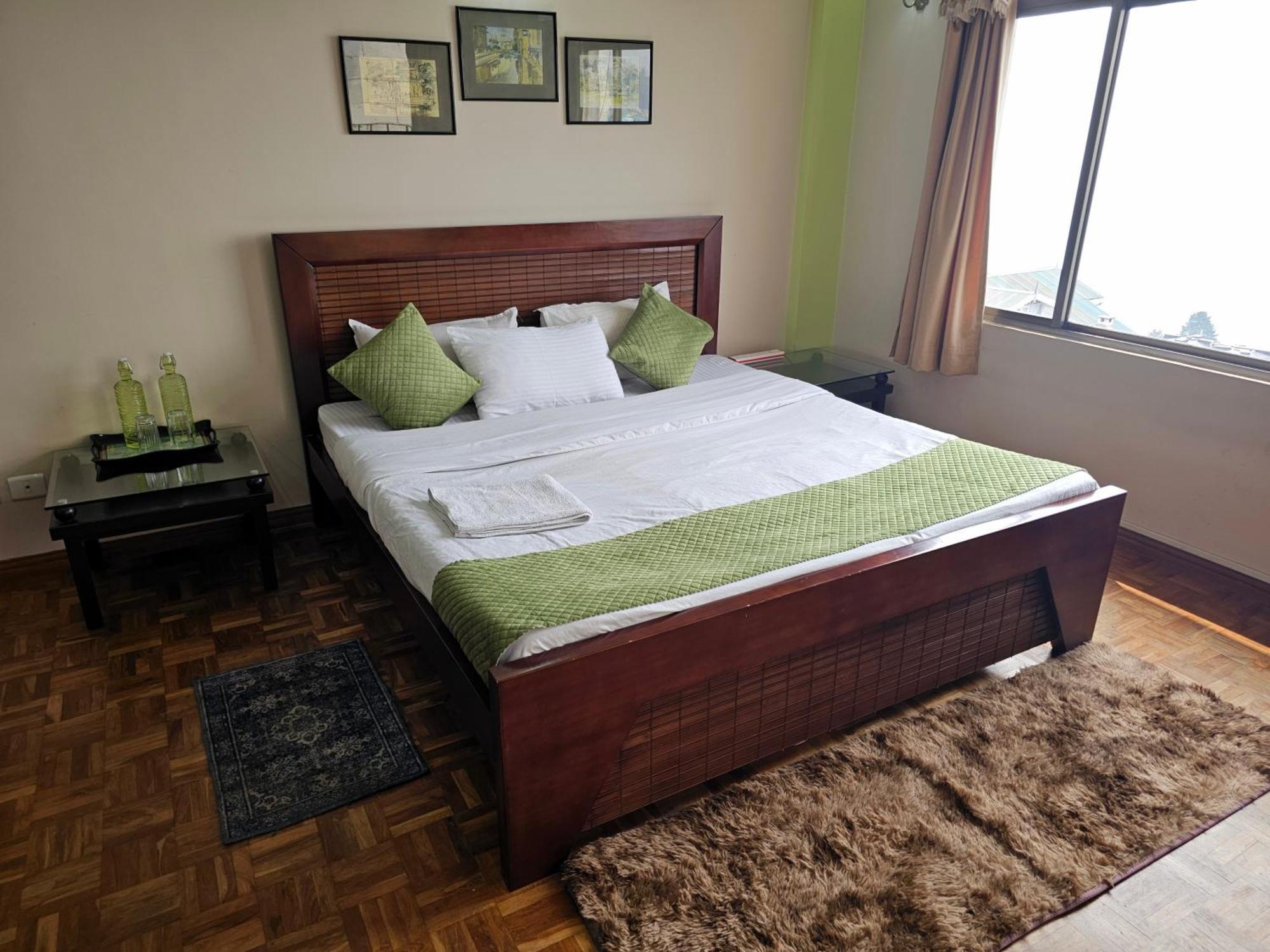 Royal Vista - Guest house