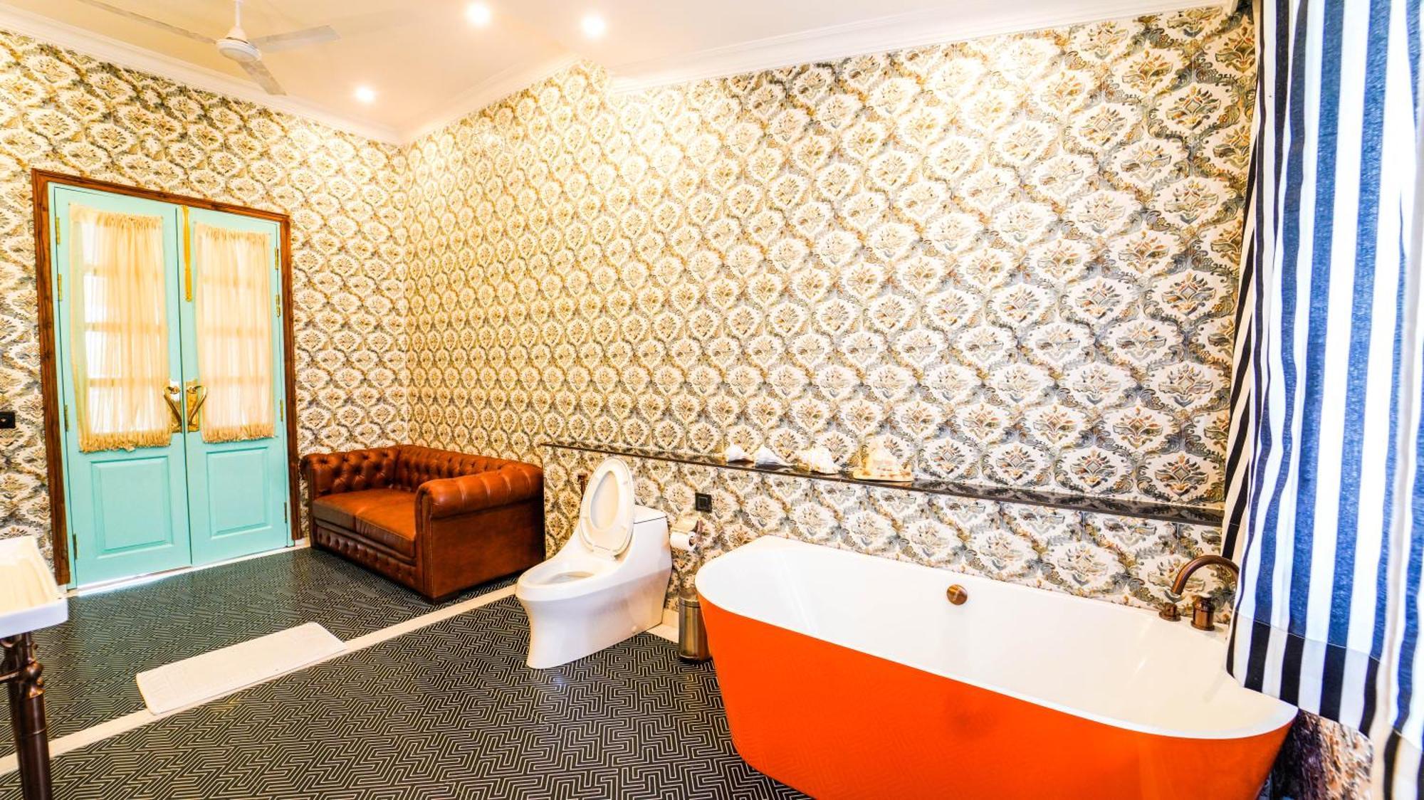 Mayfair Manor Jungpana Hotel 5*