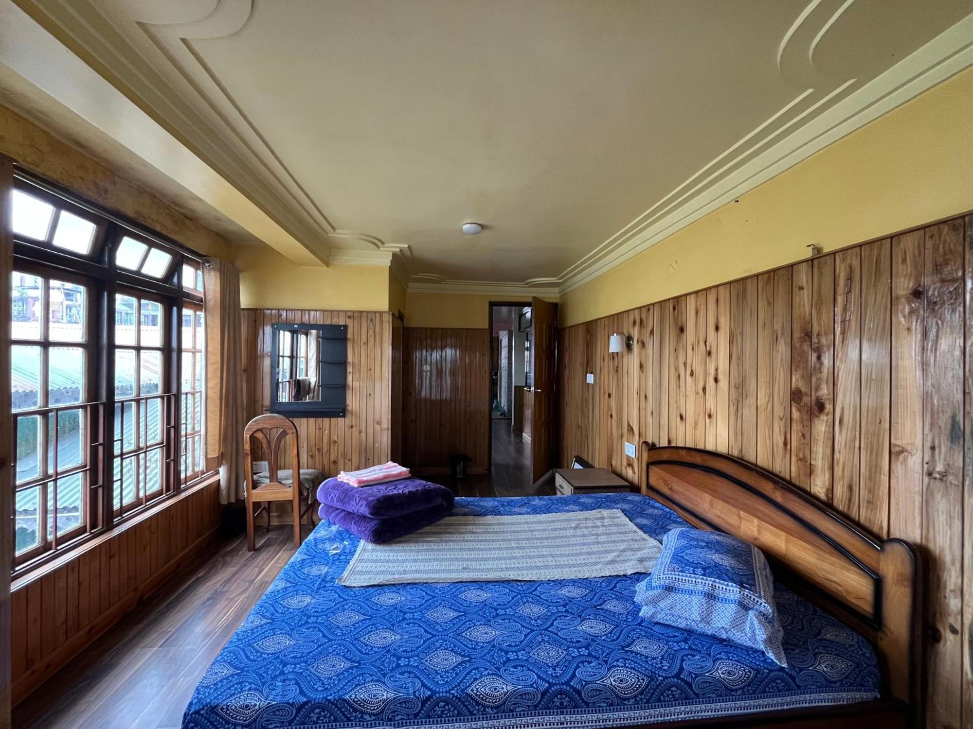 Himalayan Window