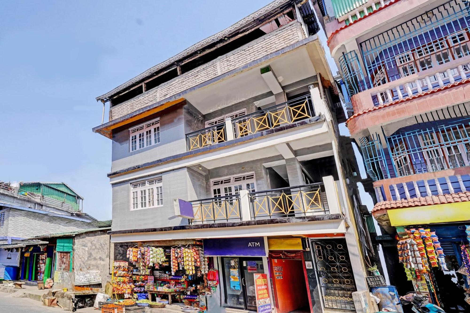 Hotel O Adarash