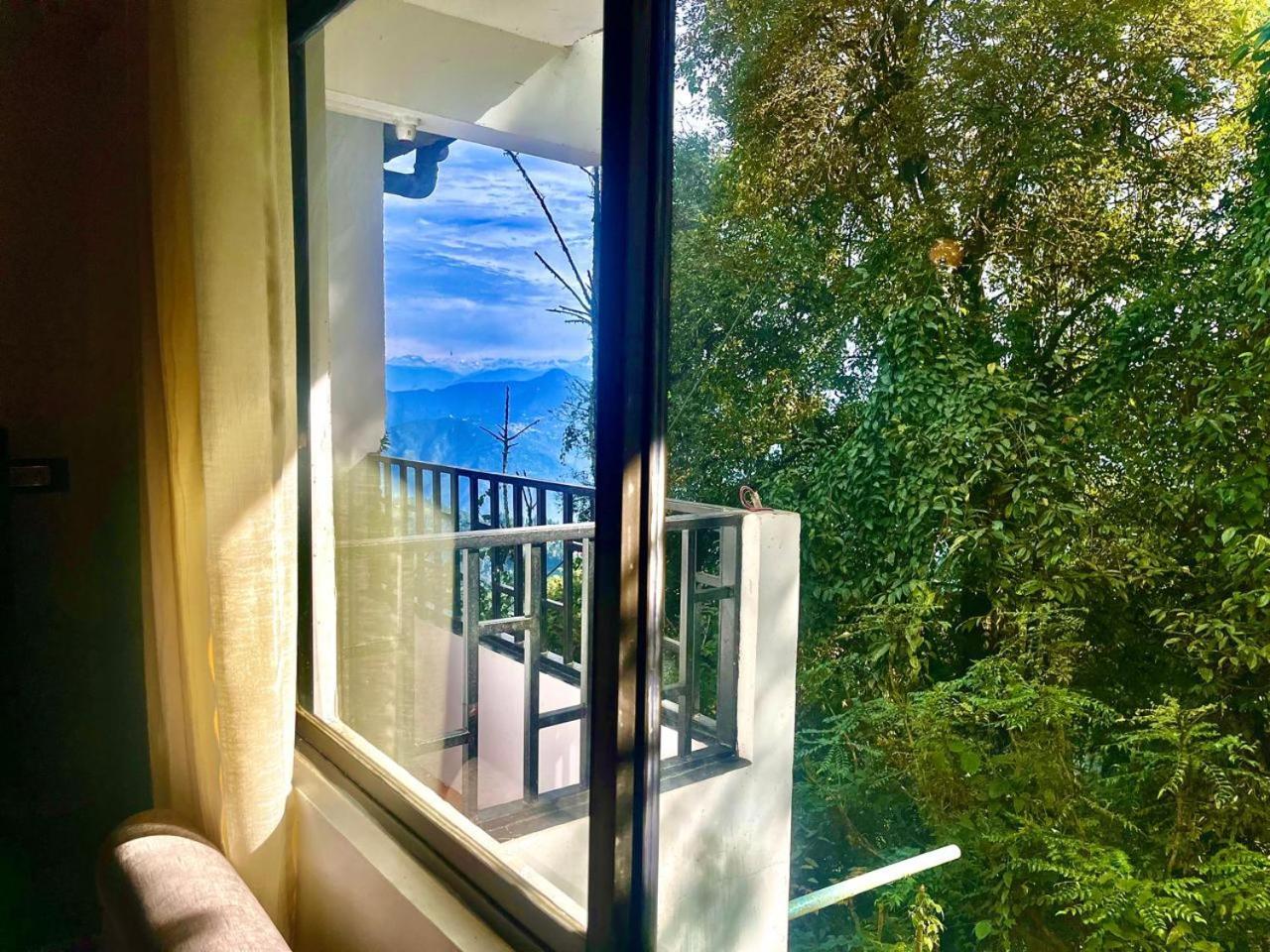 Forest - 80 Mts From Mall Road *
