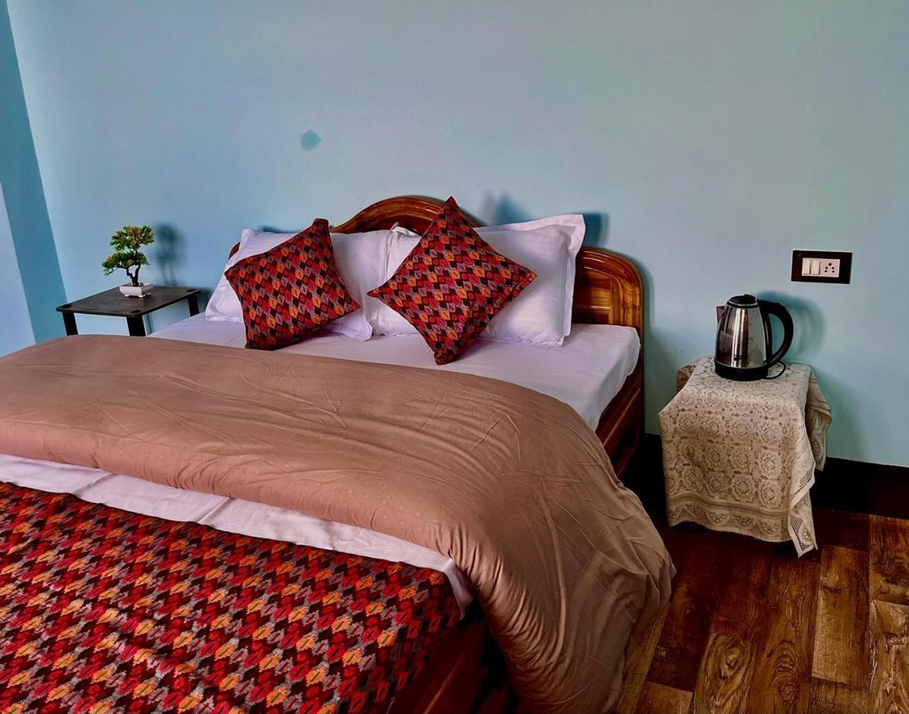 Homestay Forest - 80 Mts From Mall Road