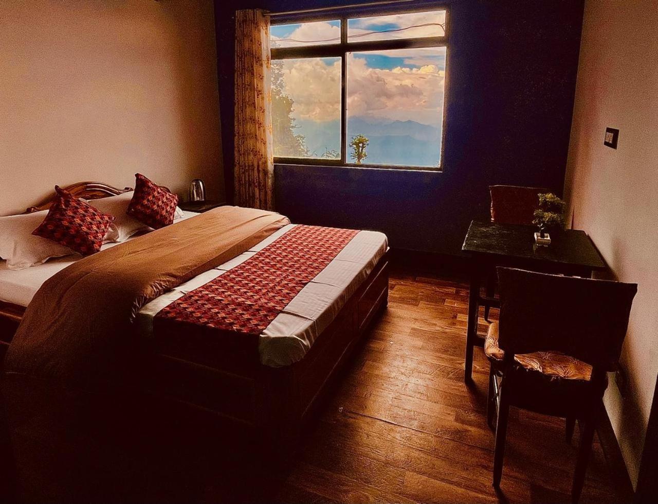 Forest - 80 Mts From Mall Road Homestay Darjeeling (West Bengal)