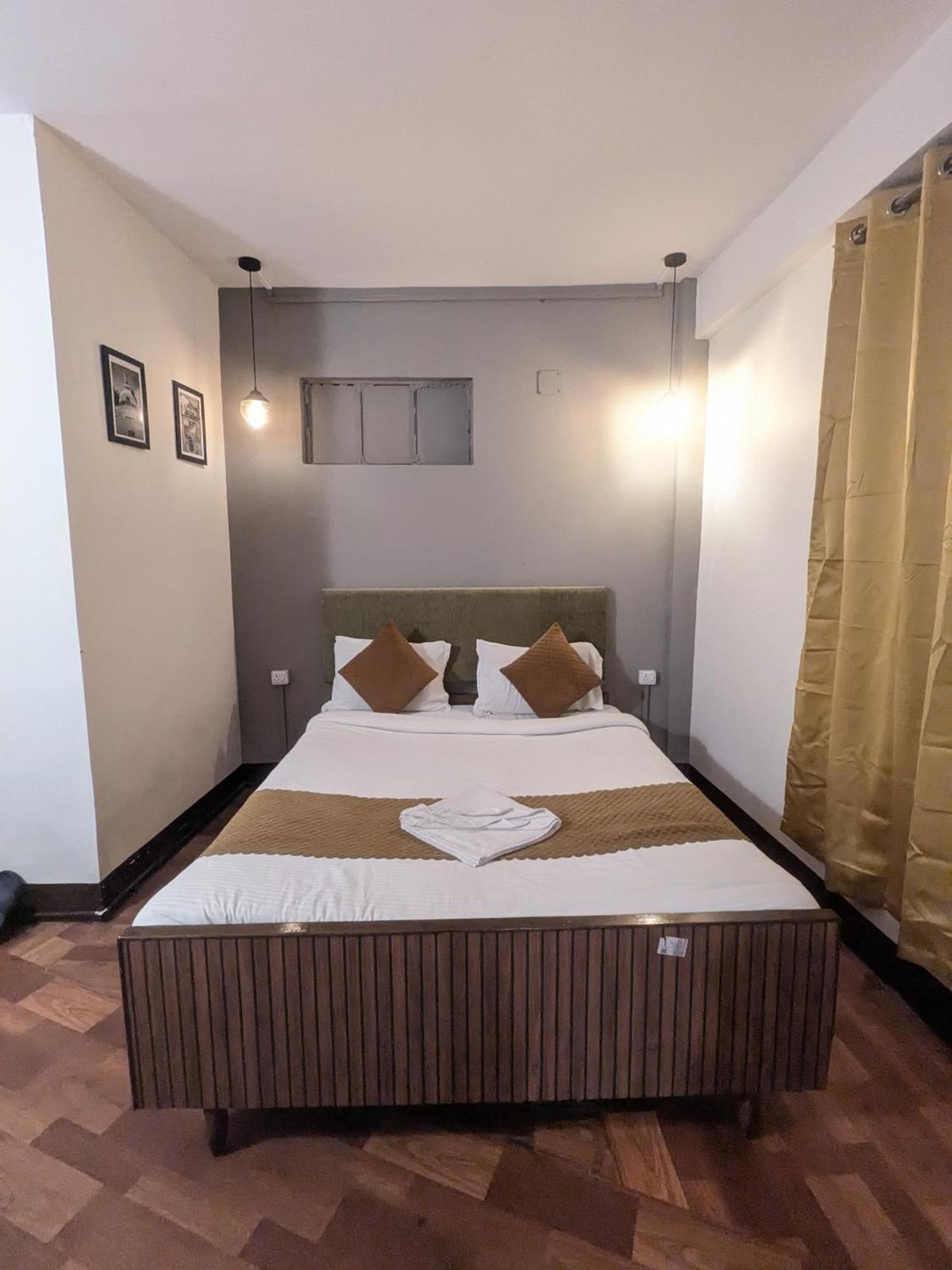 Hotel Sakura Mountain View 10 Mins From Mall Road *