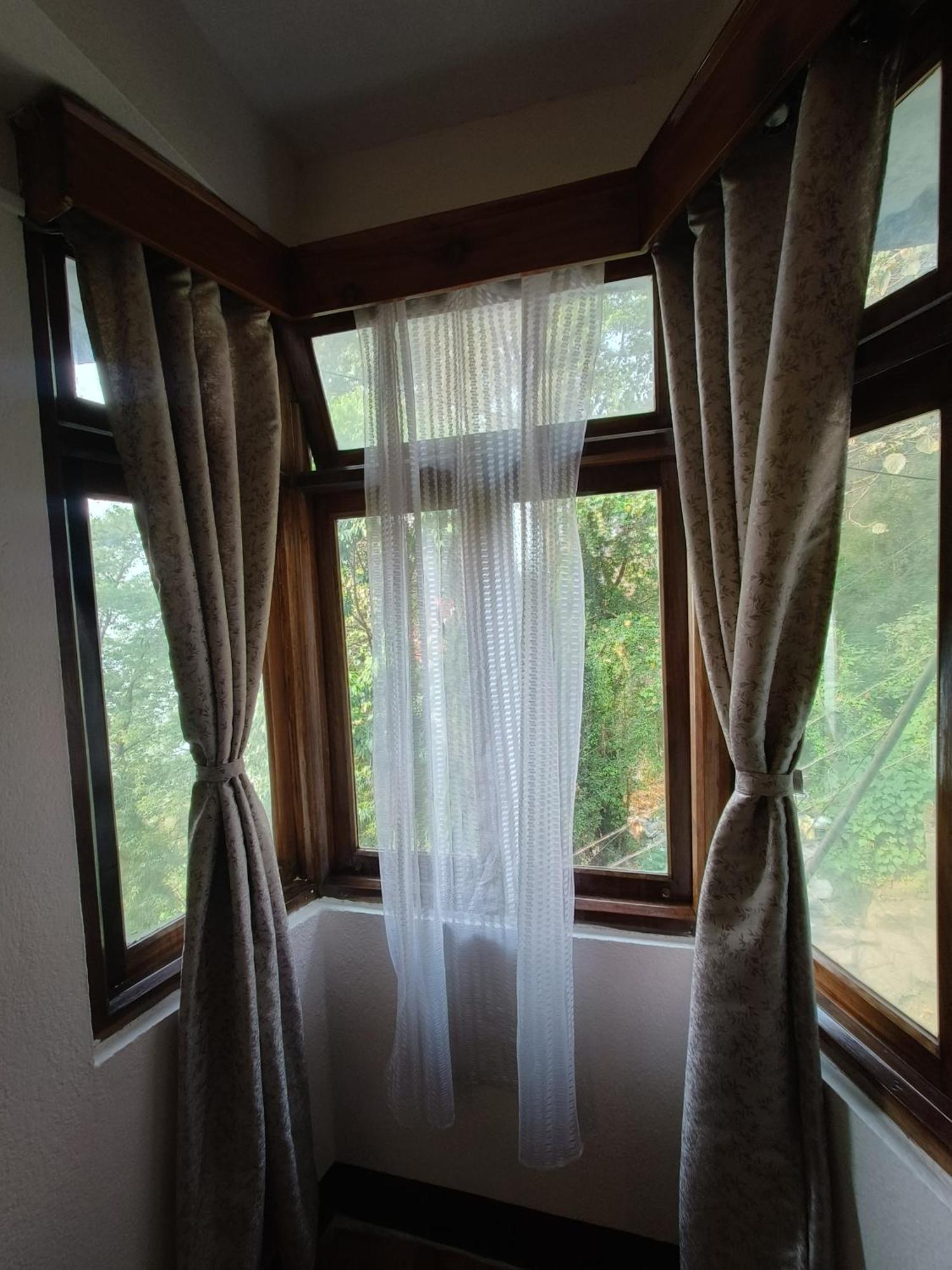 Hotel Sakura Mountain View 10 Mins From Mall Road * Darjeeling (West Bengal)