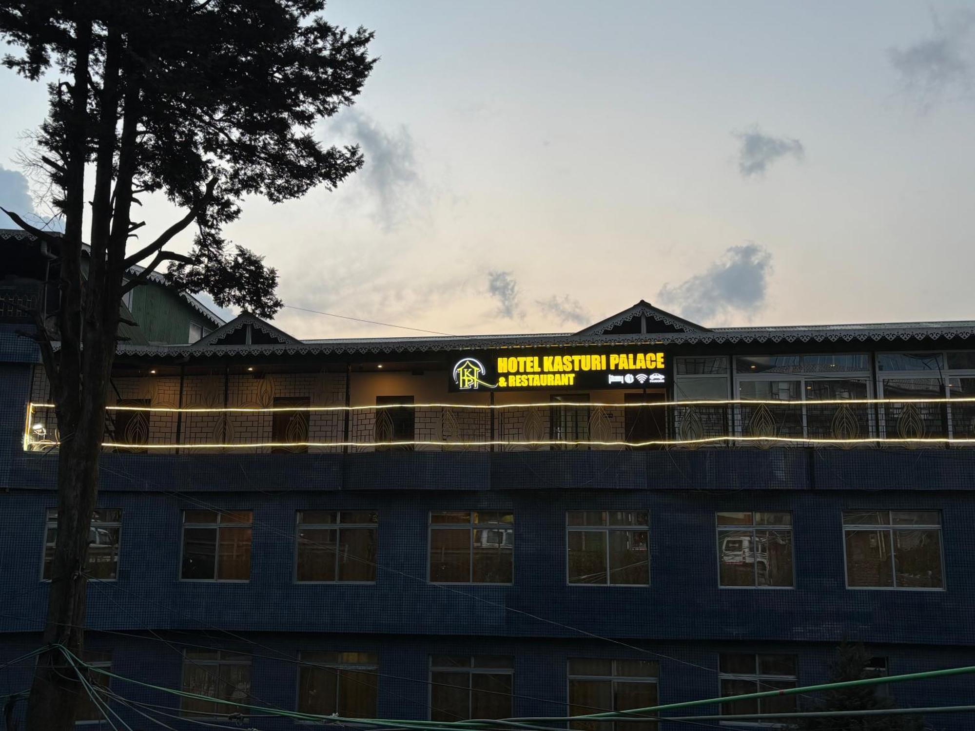 Kasturi Palace & Restaurant Darjeeling Motel 3*