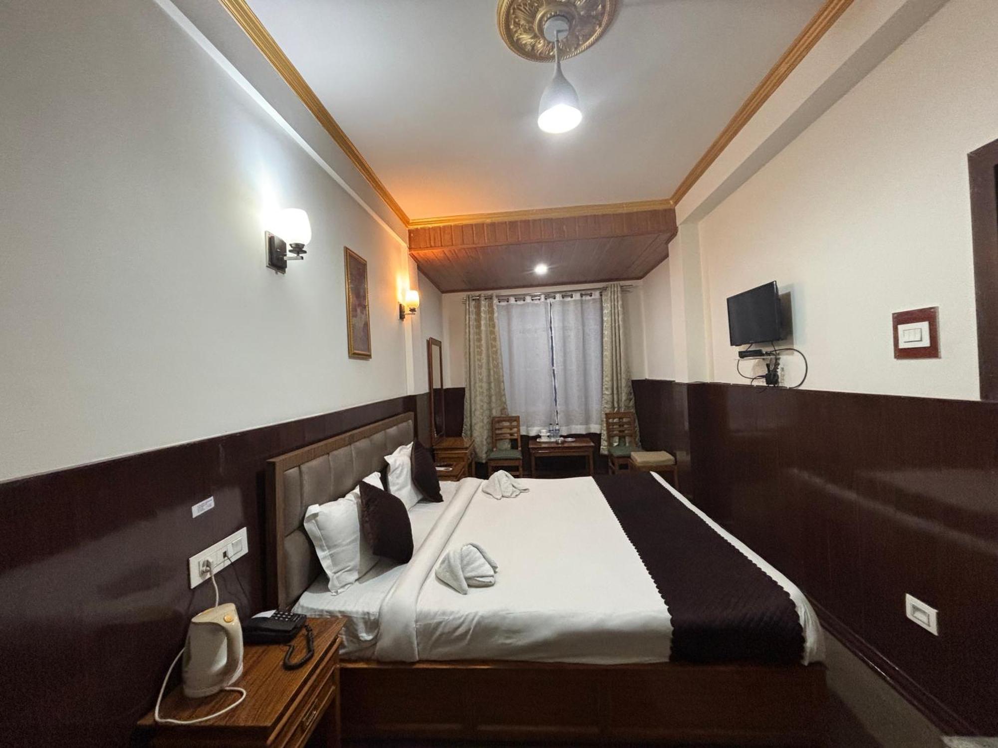Motel Kasturi Palace & Restaurant Darjeeling 3*
