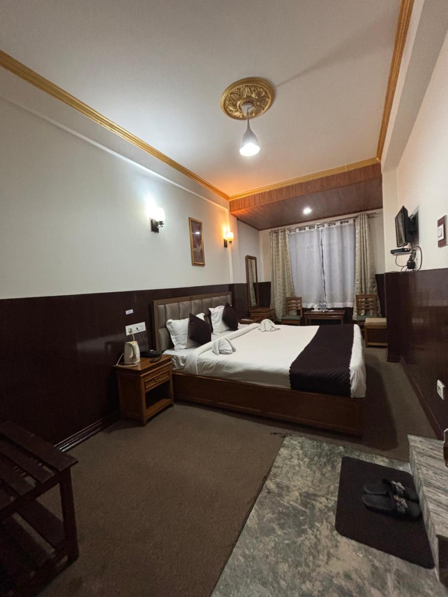 Kasturi Palace & Restaurant Darjeeling Darjeeling (West Bengal)