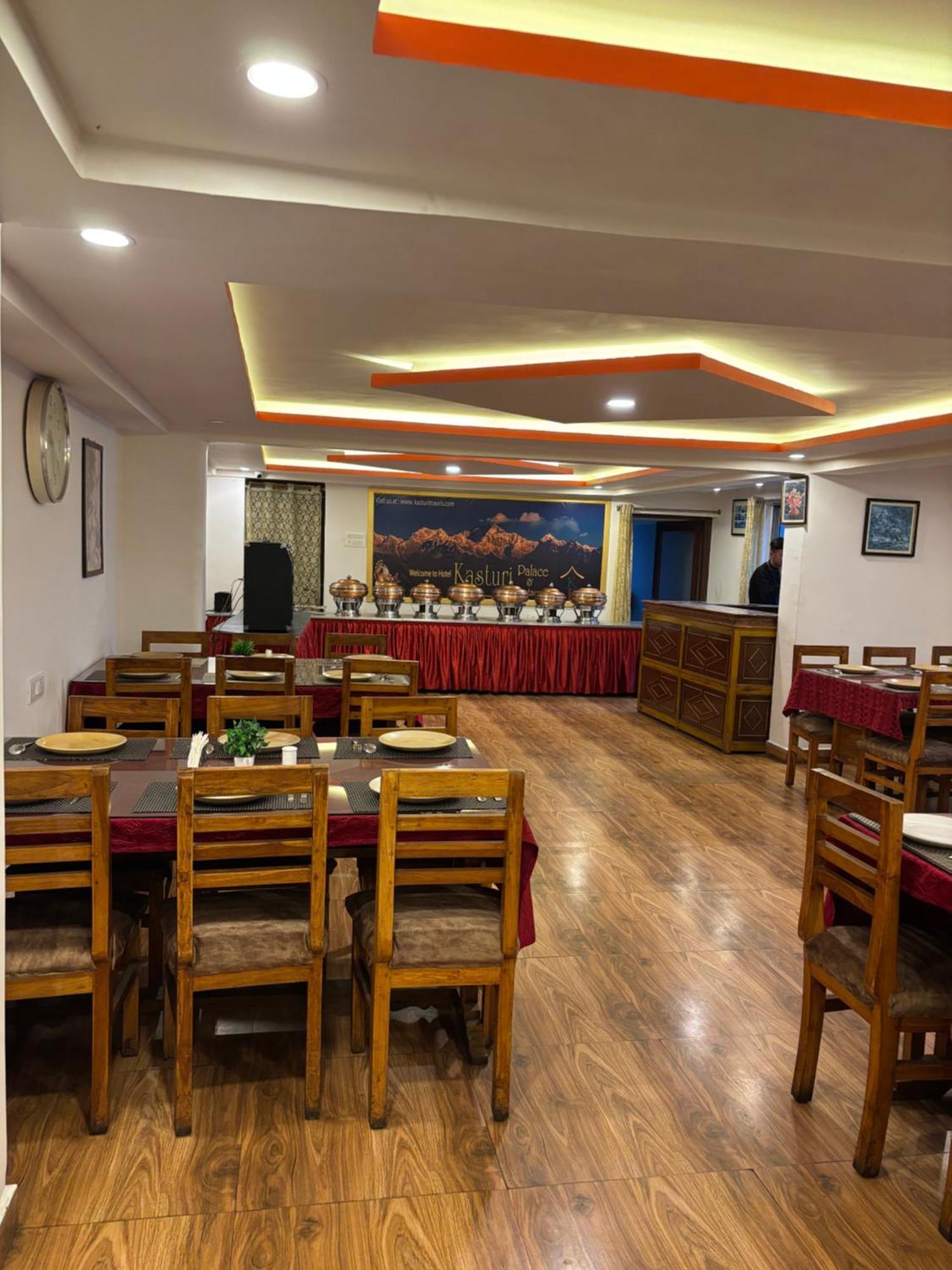Kasturi Palace & Restaurant Darjeeling Darjeeling (West Bengal)