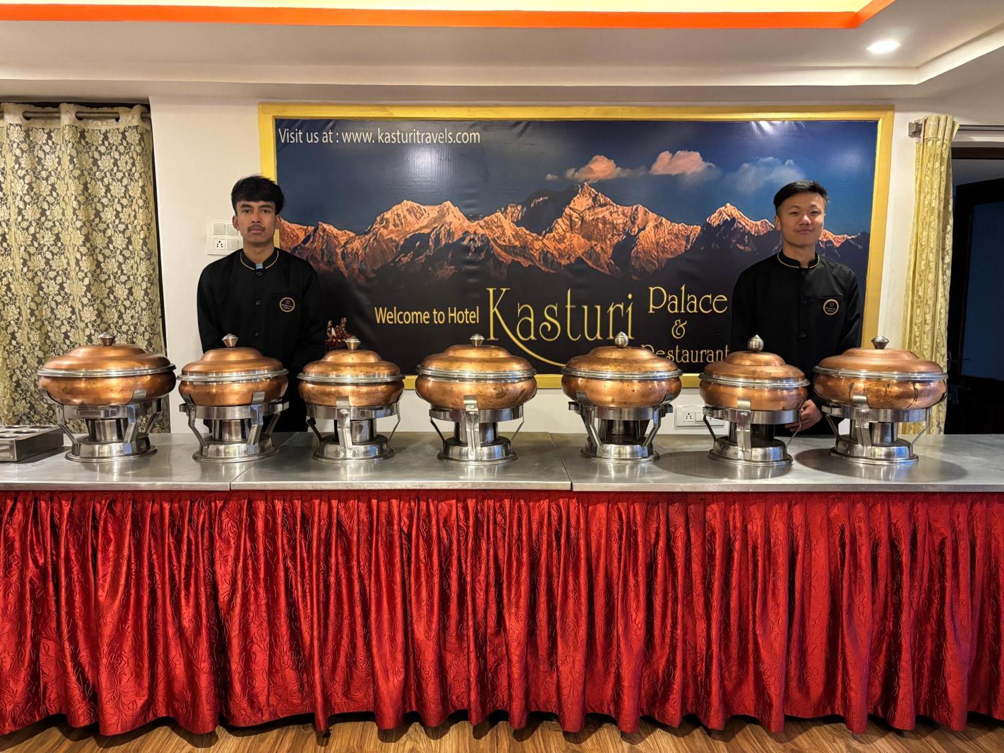 Kasturi Palace & Restaurant Darjeeling Darjeeling (West Bengal)