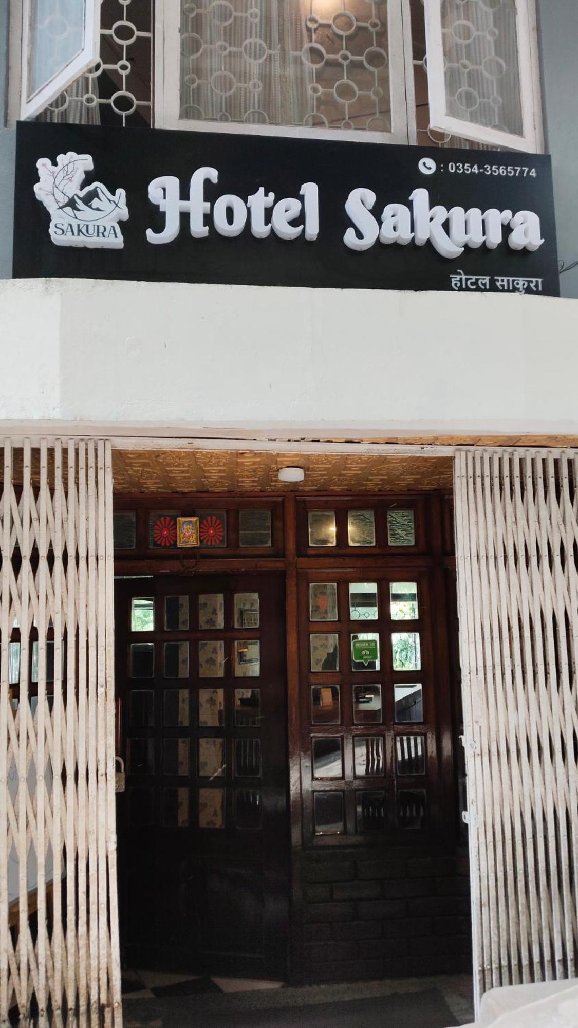 Hotel Sakura Mountain View 10 Mins From Mall Road Hotel Darjeeling (West Bengal)