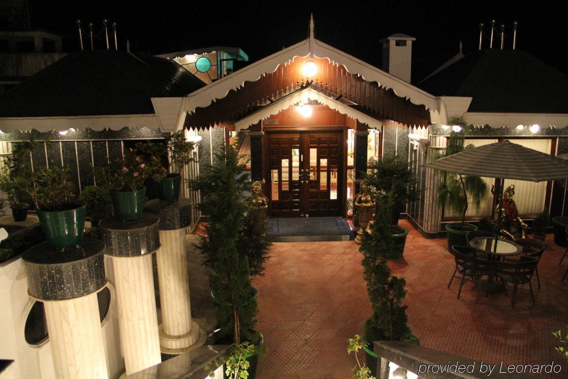 R.j.resorts Hotel