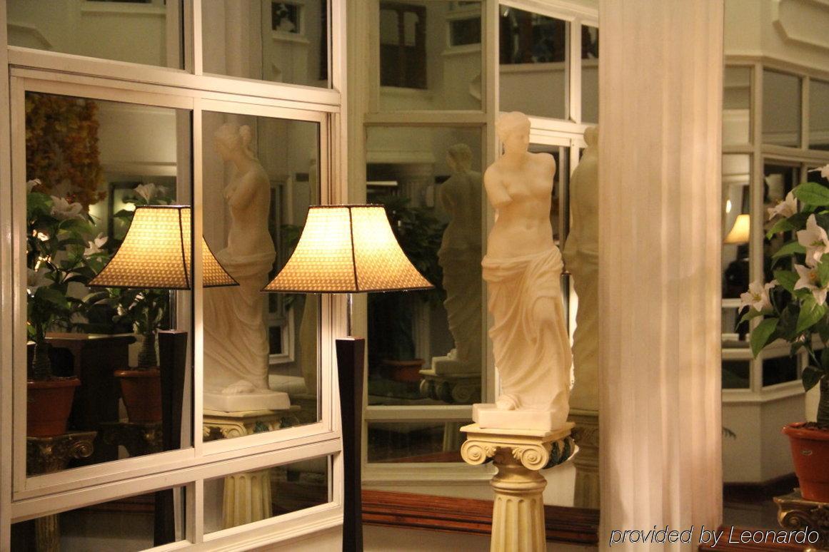R.j.resorts 3* Darjeeling (West Bengal)