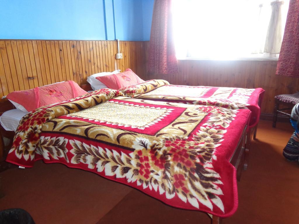Aliment Hotel Darjeeling (West Bengal)