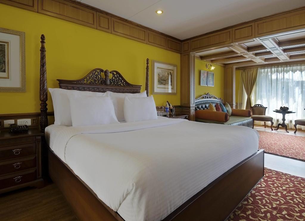 Resort Mayfair Darjeeling 5*