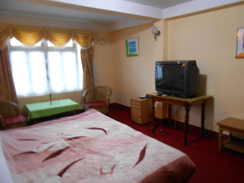 Hotel Pradhan Residency Darjeeling (West Bengal)