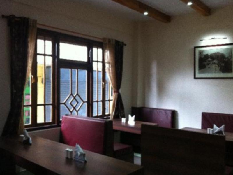 Hotel Treebo Trend The Pinewood 3*