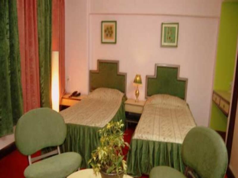Anand Palace