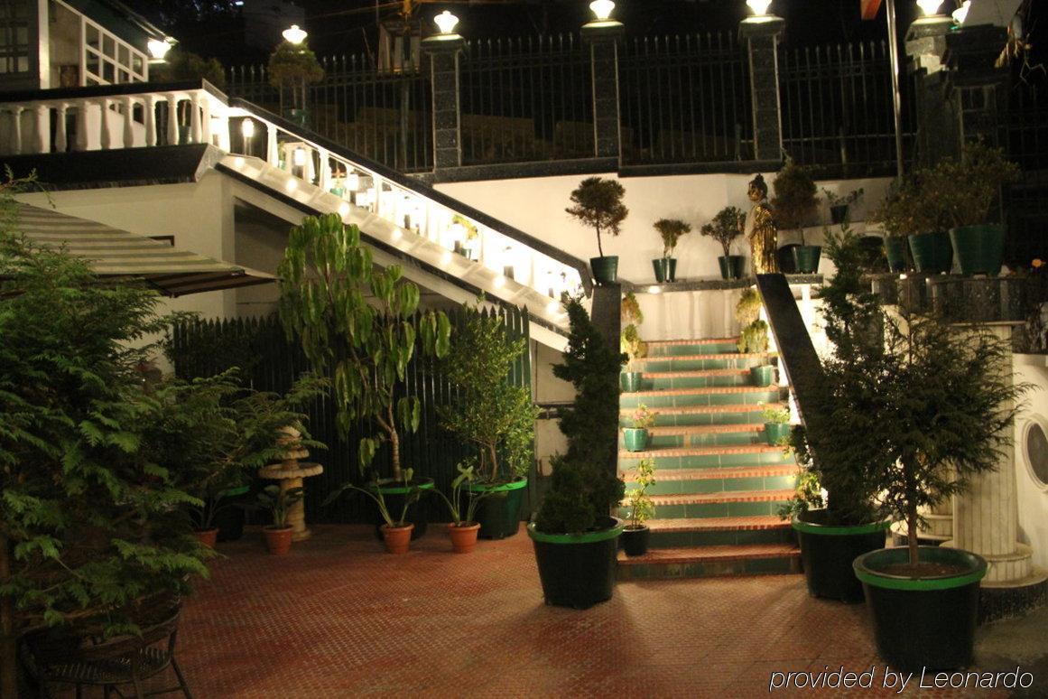 R.j.resorts Hotel 3*