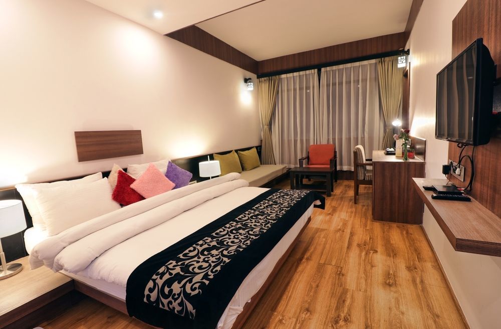 Pine Tree And Hotel 3*