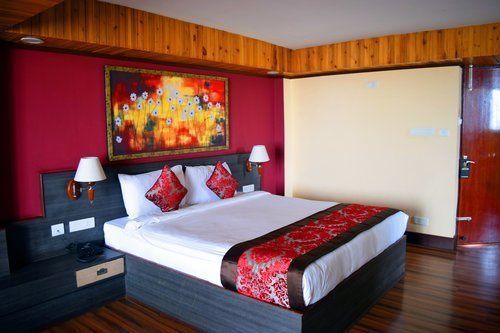 Hotel Summit Yashshree &