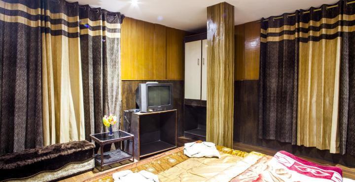 Shanti Palace Inn 2*