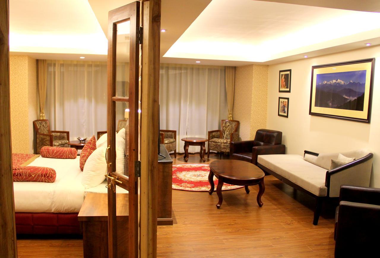 Crescent Resort Darjeeling (West Bengal)