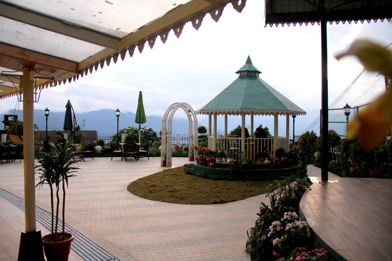 Crescent 3*