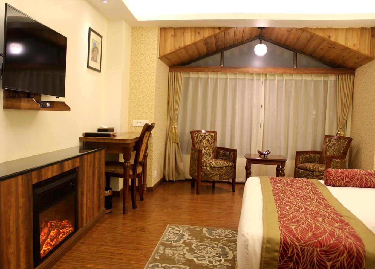 Crescent Resort 3*