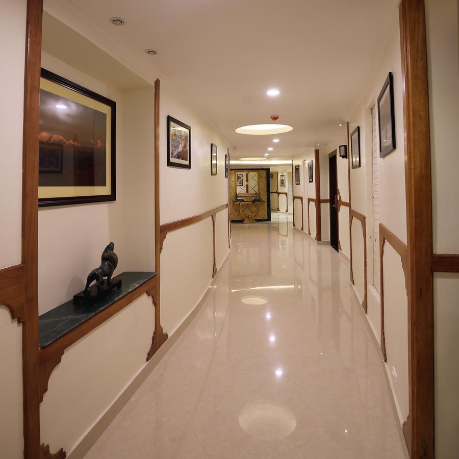 Crescent Resort