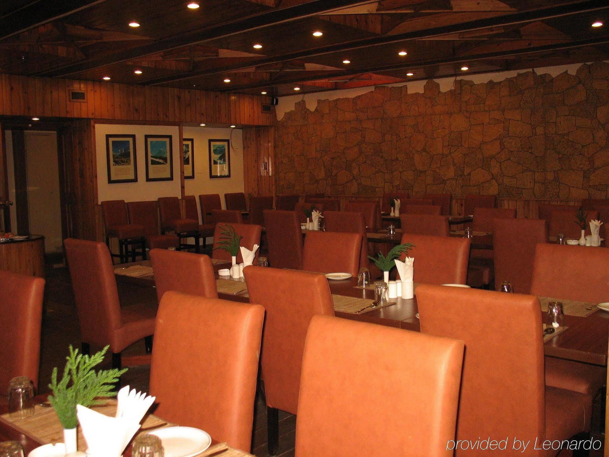 Sinclairs Darjeeling Hotel Darjeeling (West Bengal)