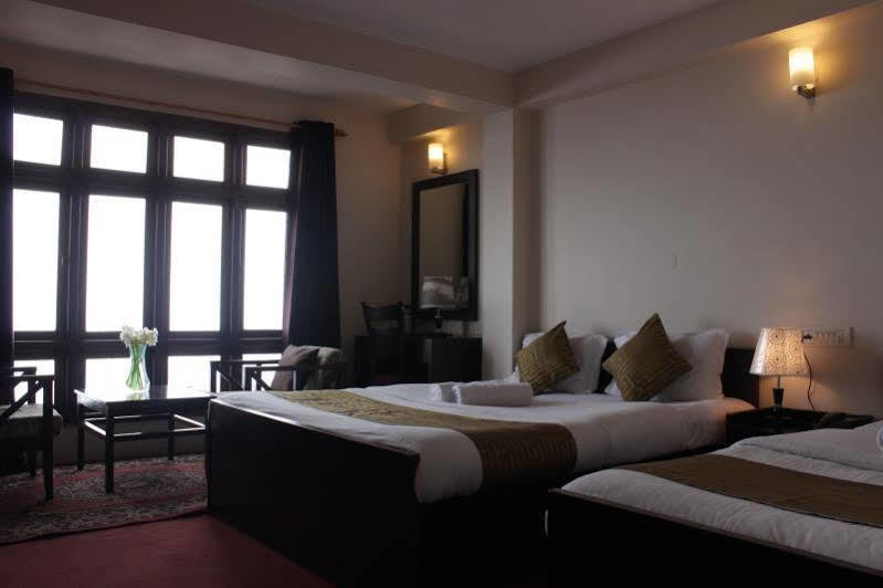 Sanderling Hotel Darjeeling (West Bengal)