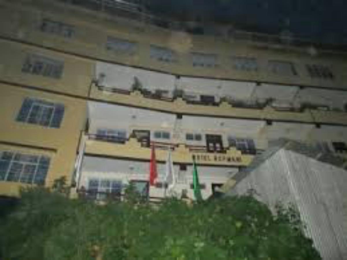 Hotel Rup Mani *