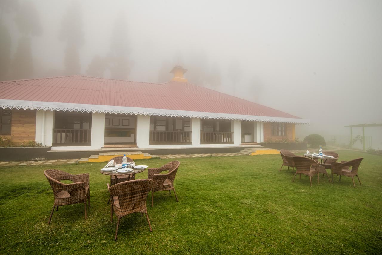 Resort Chamong Chiabari - Mountain Retreat & 5*