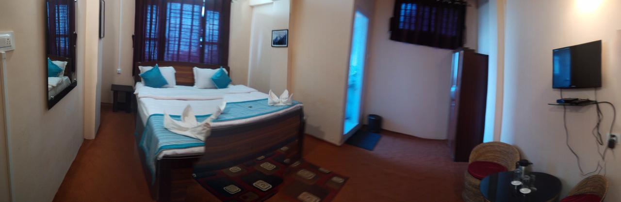 Inn Himalayan Brook 2*