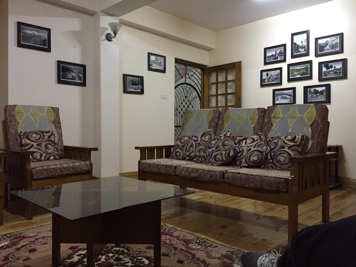 Apartment Ki Kiba Dhee Darjeeling (West Bengal)