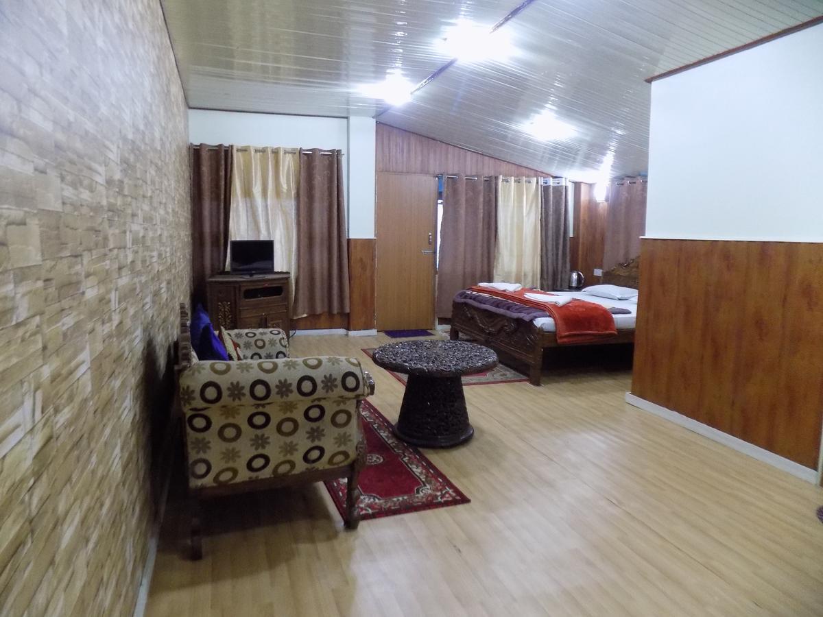 Viramma Hotel