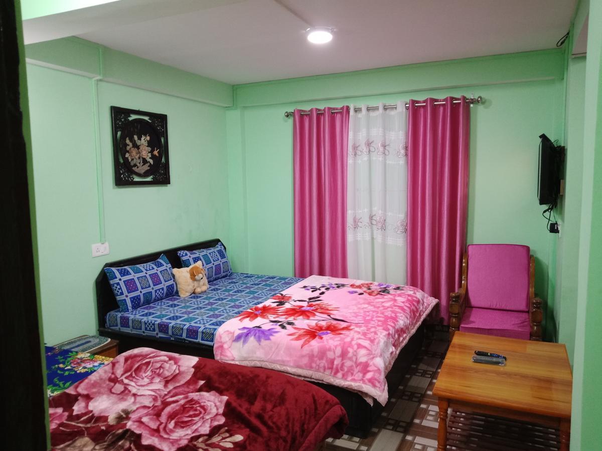 Zimba Happy Homestay *